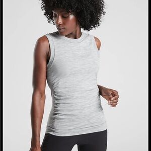 ATHLETA Women’s Heather Gray Foresthill Ascent Seamless Tank Size S/M